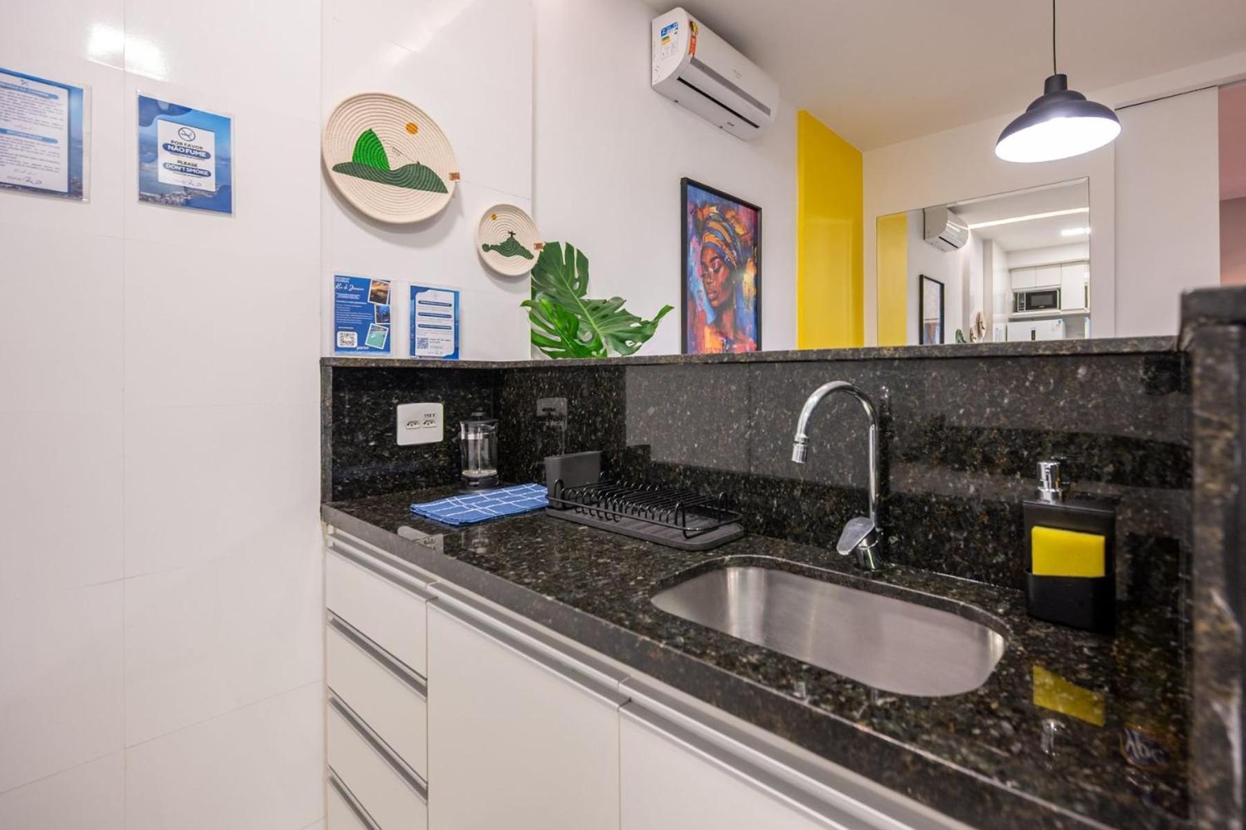 E Sala No Posto 6, 2 Minutos A Pe Da * Rio de Janeiro